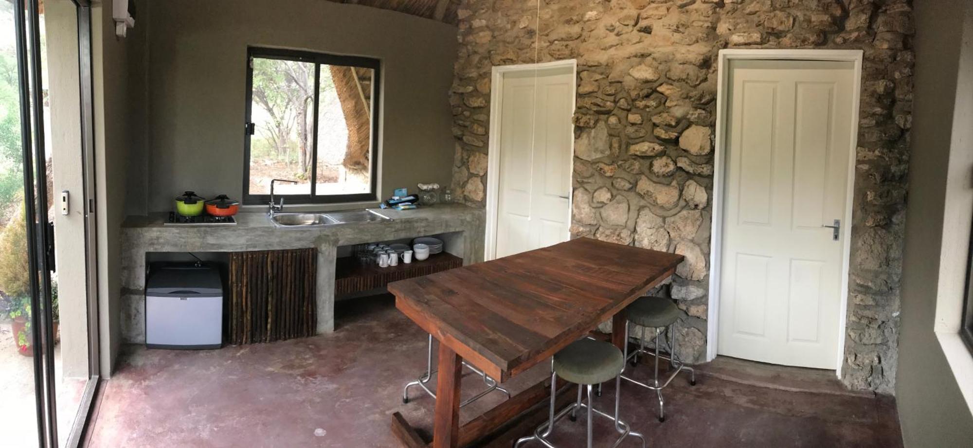 Sasa Safari Camp & Tours Villa Outjo Exterior photo